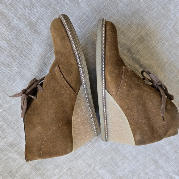 J Crew Macalister brown suede boots - Picture 3 of 7